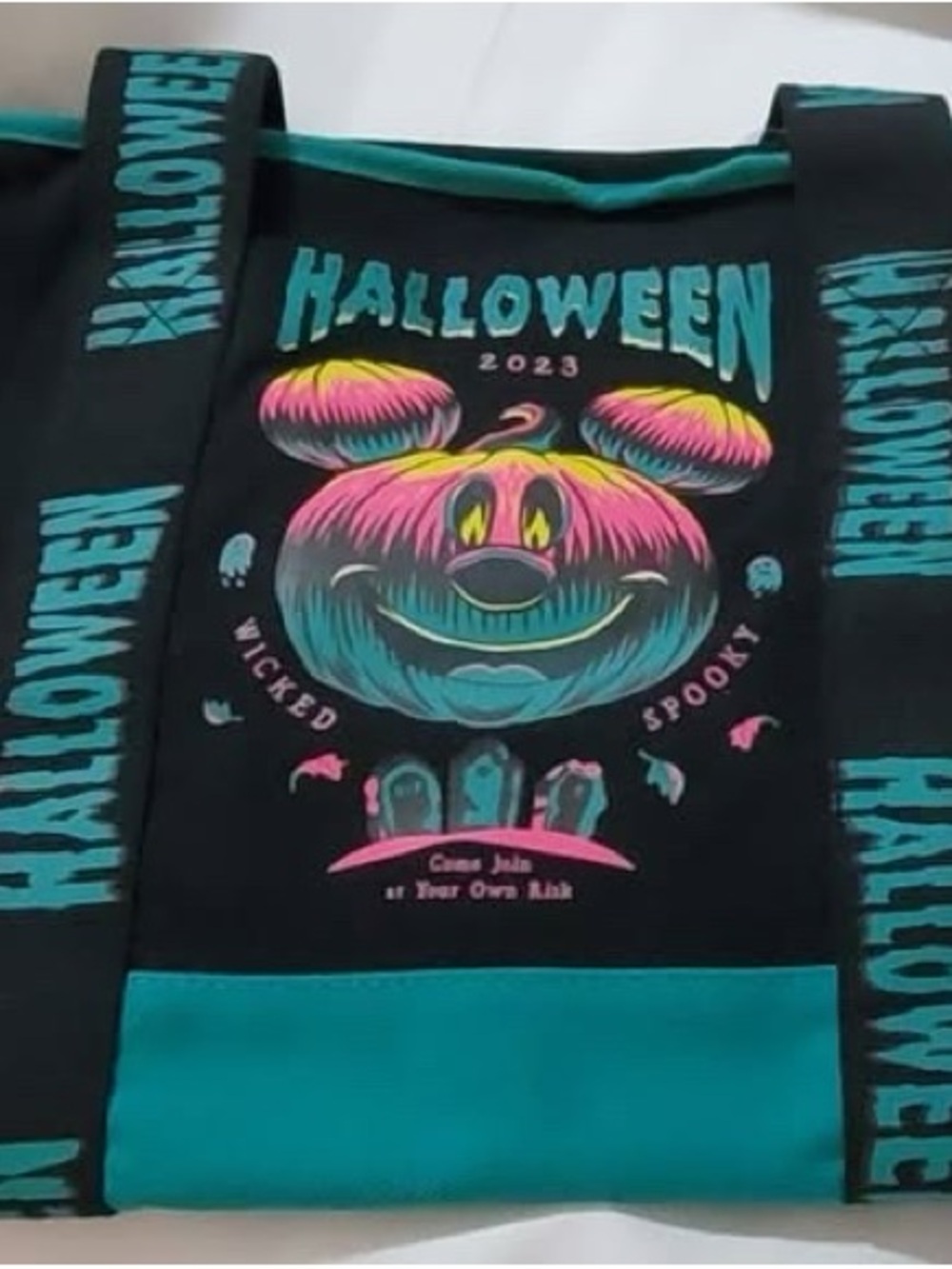 Disney Store Halloween 2023 Mickey Pumpkin Tote Bag NWT Black and Teal